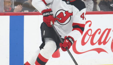 New Jersey Devils Extend RFA Defenceman