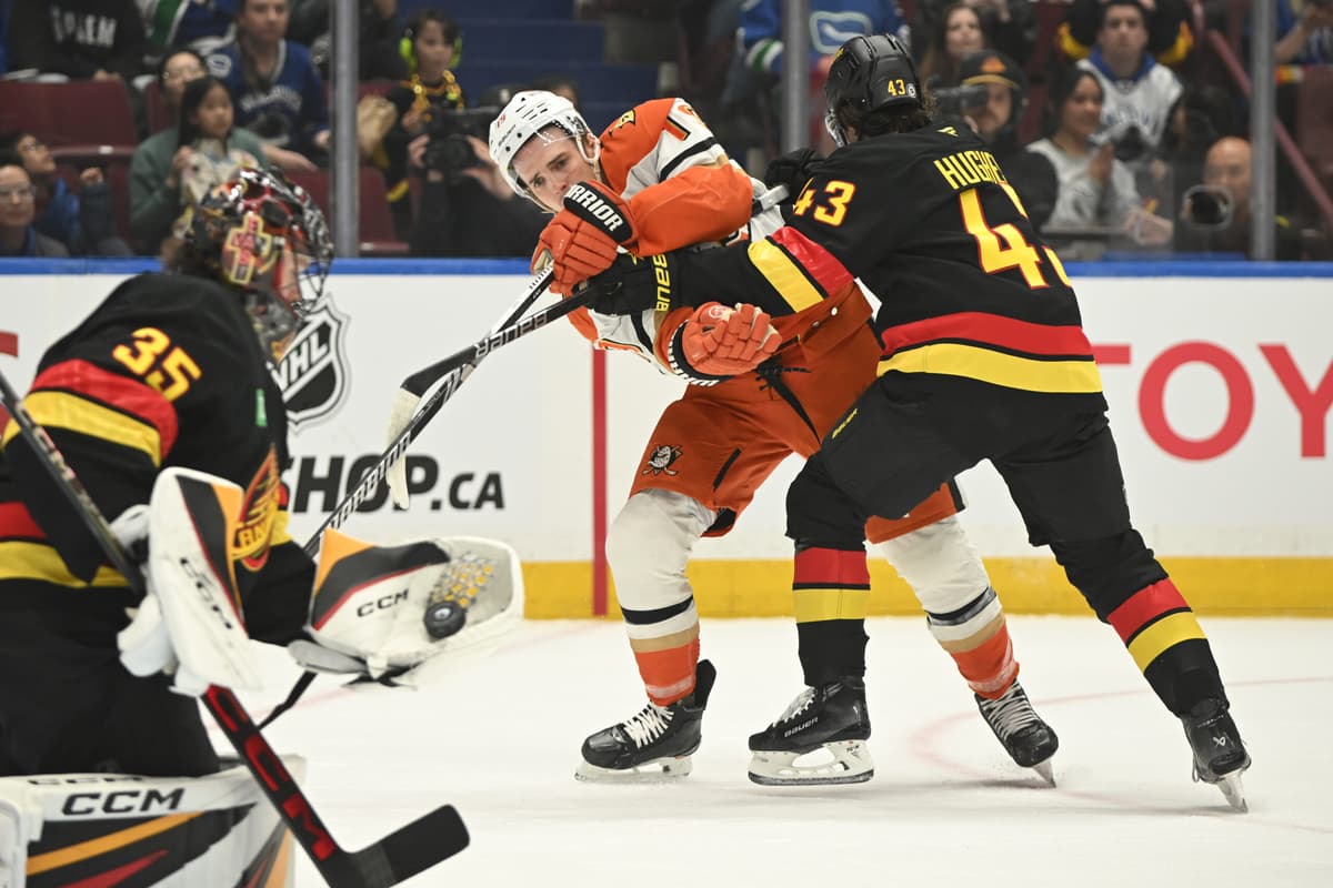 Canucks jump to early lead over Ducks and don’t look back in 6-2 win