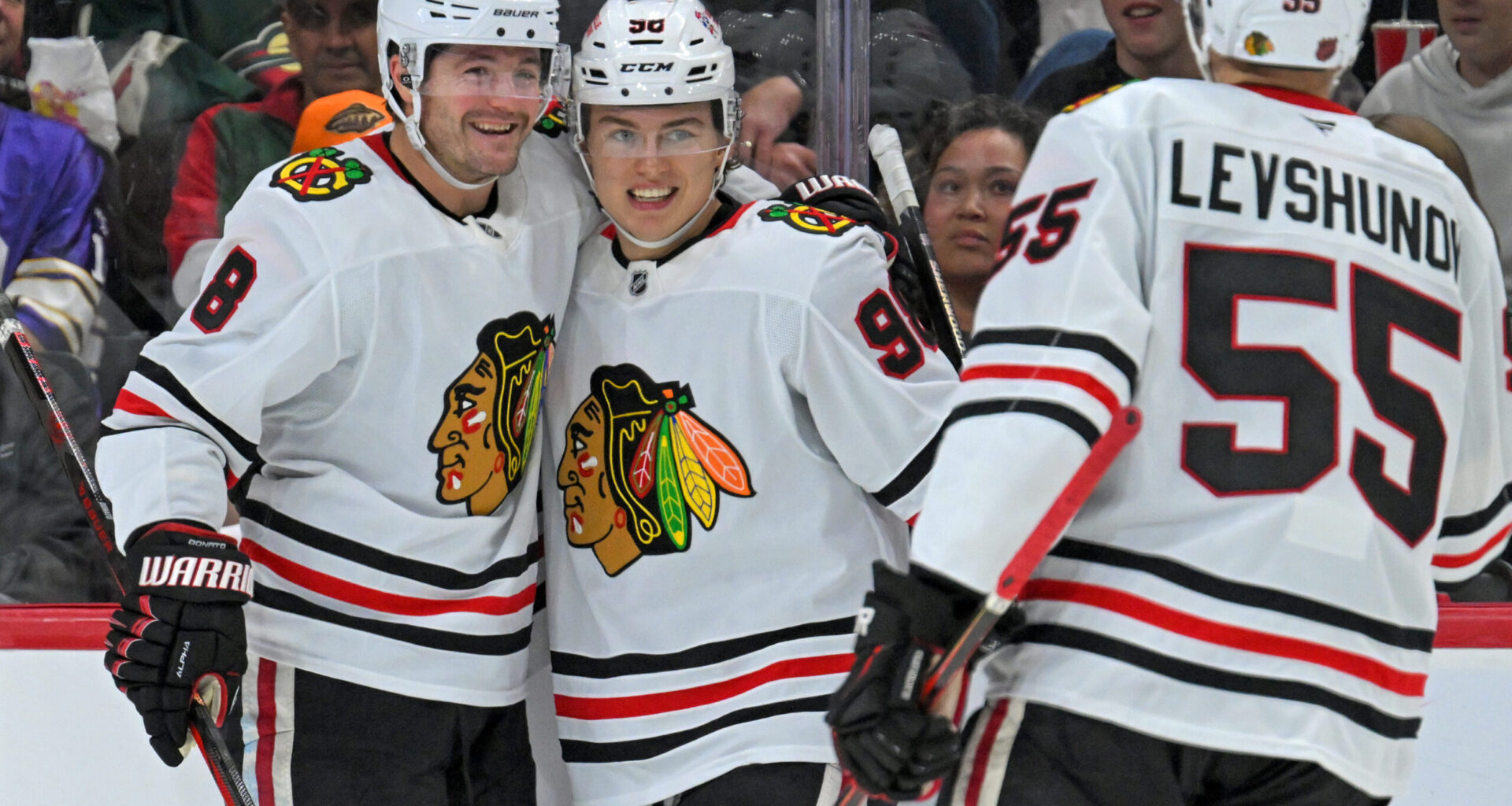 Blackhawks Set Lineup For Opening Night Matchup in Florida