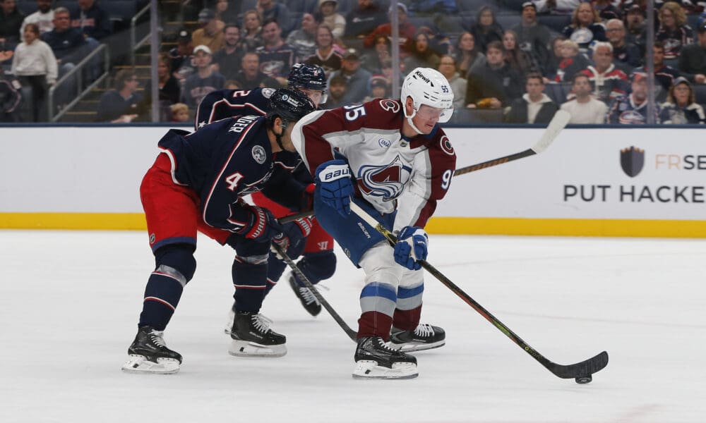 Deen's Daily: Avs Keep Rolling; Carter Hart to Vegas; Is Tippett Available?