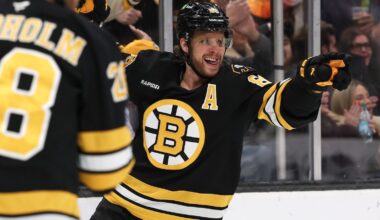 Bruins rally for 5-2 win over Islanders - 98.5 The Sports Hub