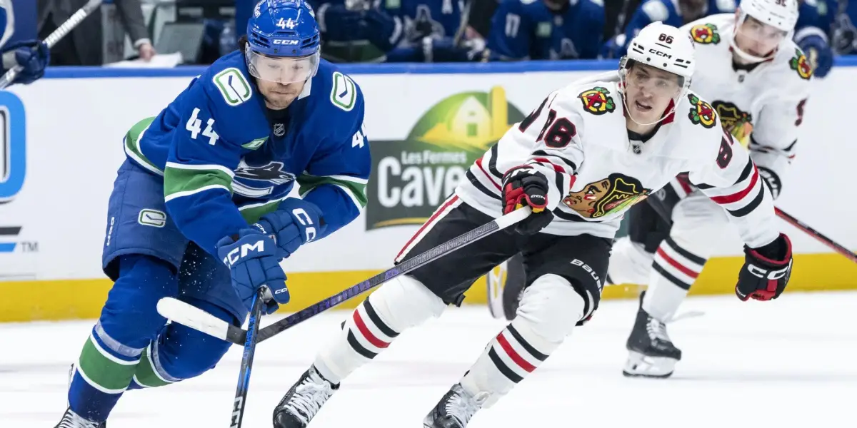NHL Game Preview: Vancouver Canucks at Chicago Blackhawks with Line Combinations 10/17/2025