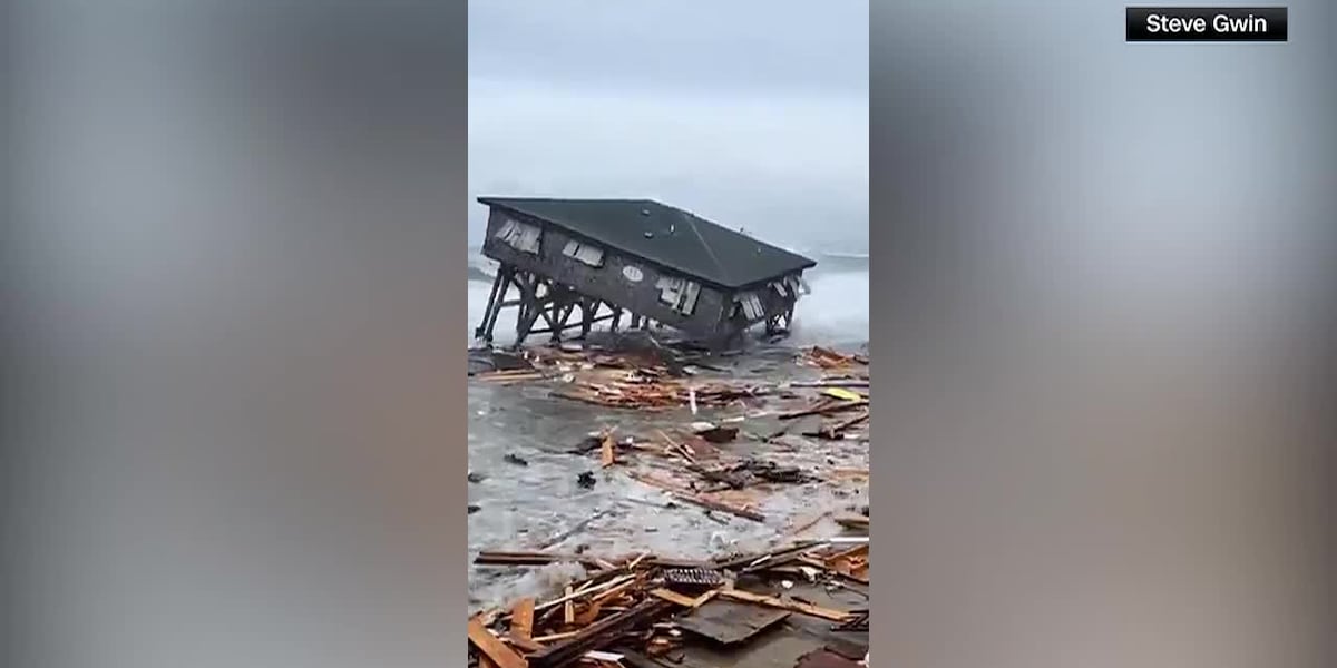 At least 5 coastal homes collapse into Atlantic Ocean as hurricanes churn offshore