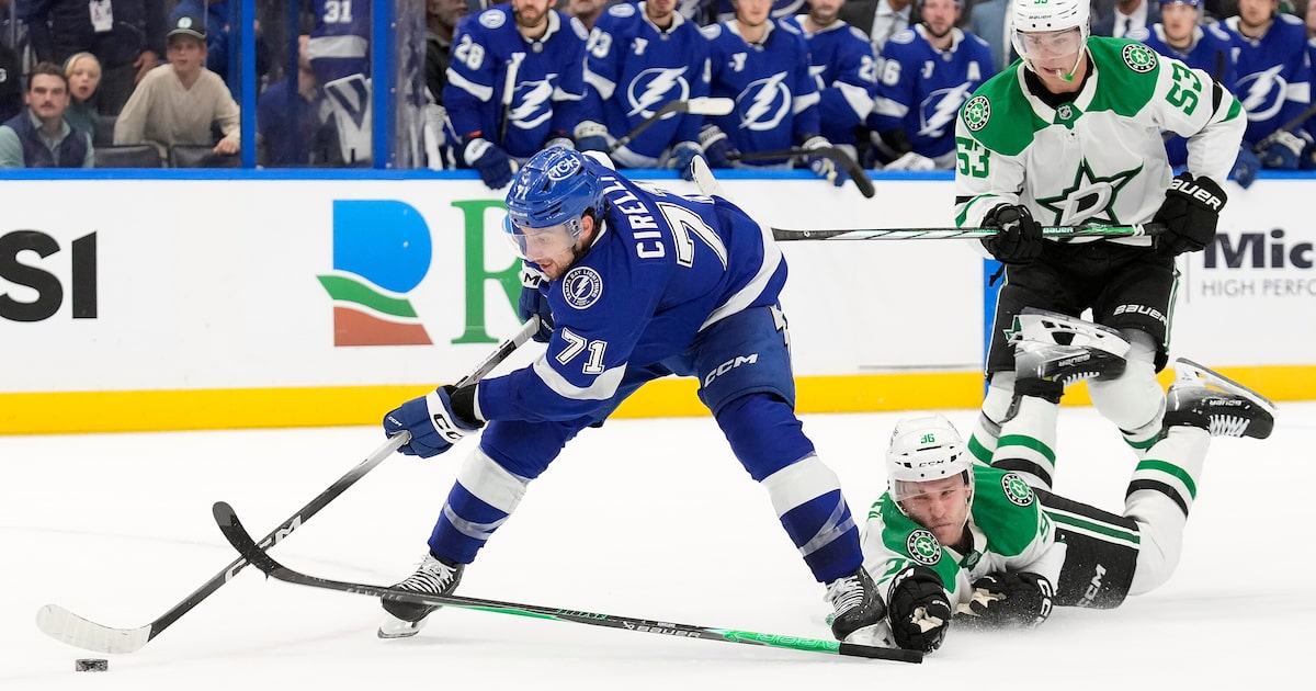 Stars lose in overtime vs. Lightning despite Jake Oettinger’s stellar goaltending effort