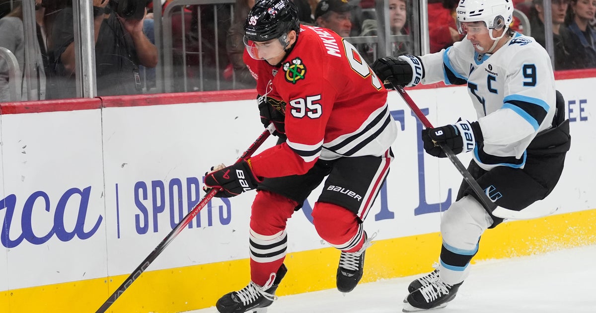 Chicago beats the Utah Mammoth 3-1 for Blashill's first win with the Blackhawks