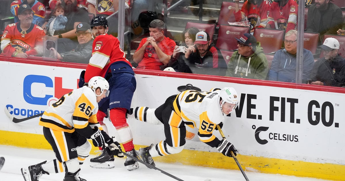 Sidney Crosby's two goals and assist lead Penguins to 5-3 win over Panthers