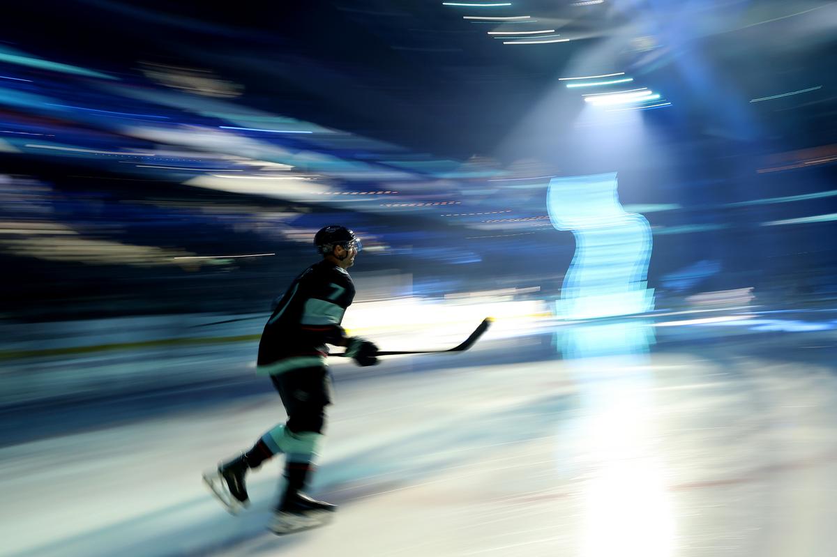 2025 NHL Opening Night Schedule & Latest Stanley Cup Odds