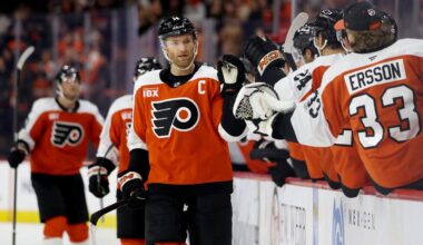 Couturier Scores Twice, Flyers Defeat Panthers