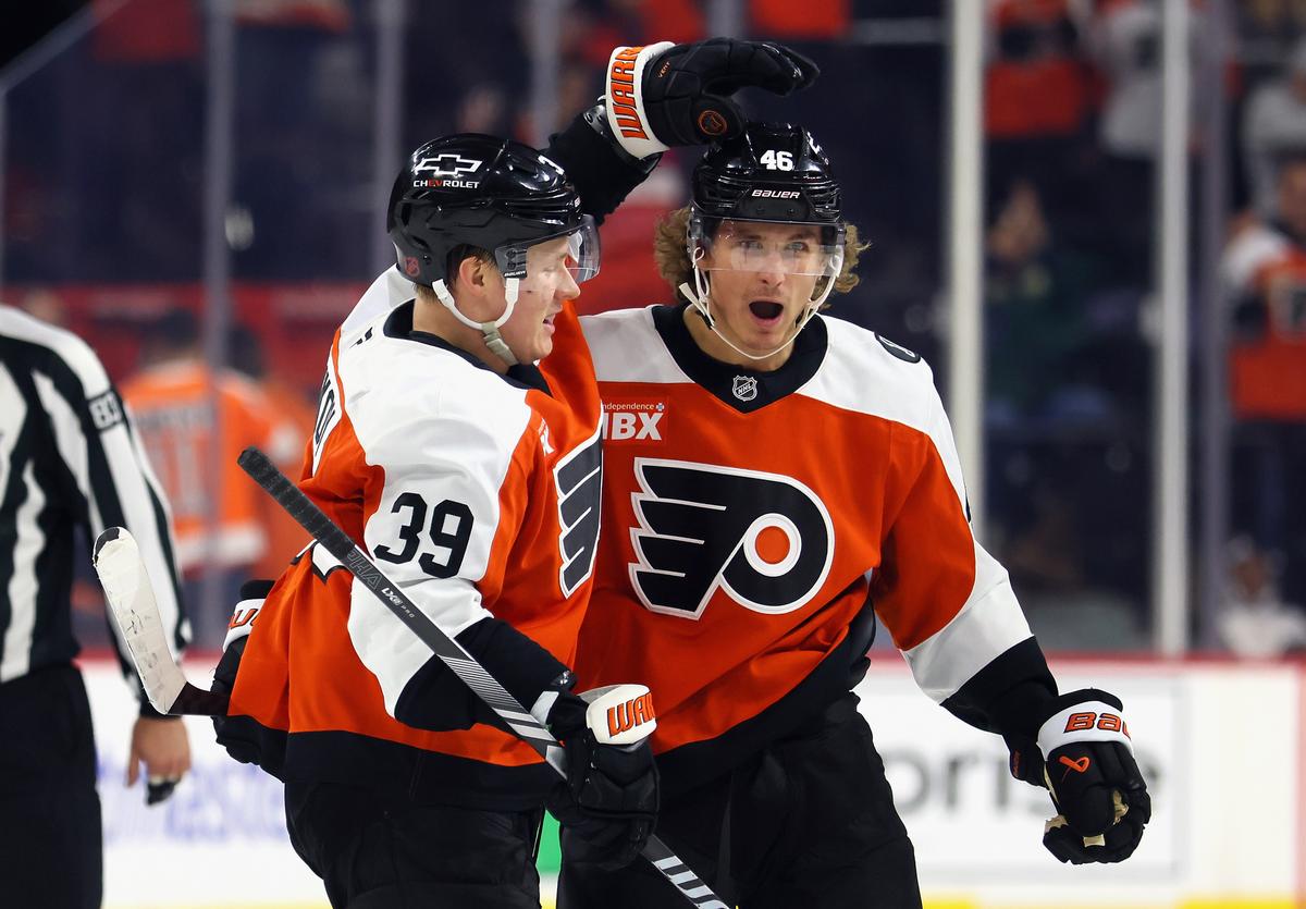 Zegras, Vladar Help Flyers to Another Home Win