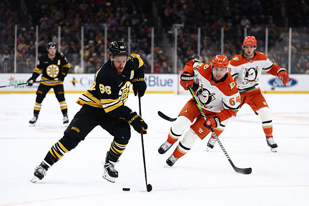 Lightning vs. Ducks Prediction & Picks - Oct. 25