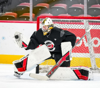 “I'm pretty pumped to be here!”: Brandon Bussi all set to make his NḤL debut with the Carolina Hurricanes against the Sharks