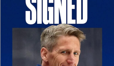 Hockey world reacts as Oilers sign head coach to three-year deal