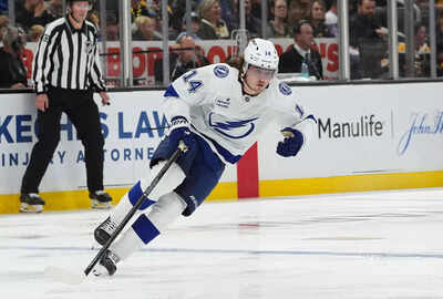 Conor Geekie gets jumped by Hendrix Lapierre and Trevor van Riemsdyk as 3rd period brawl shakes up Capitals vs Lightning showdown