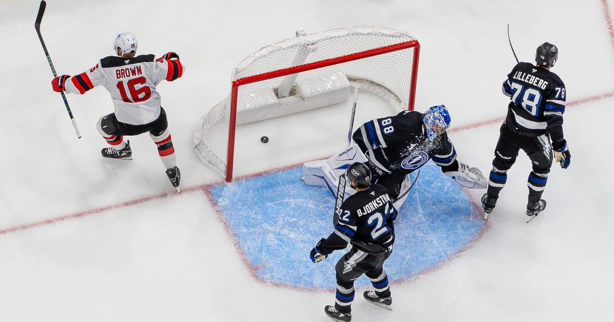 Connor Brown scores twice as Devils defeat Lightning