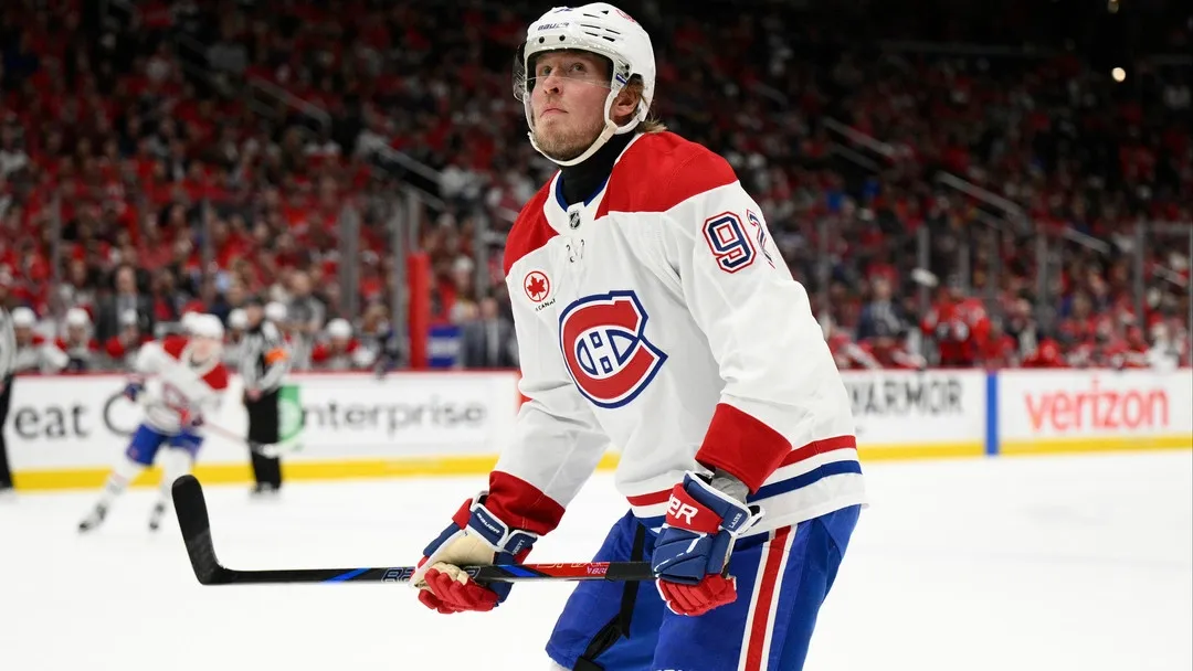 Direction Laval: Martin St-Louis montre la porte de sortie à Patrik Laine