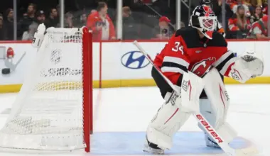 Jake Allen in net for the New Jersey Devils