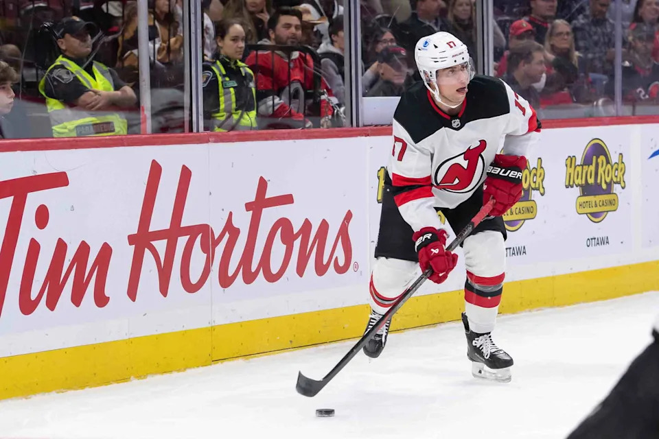 Simon Nemec (© Marc DesRosiers-Imagn Images)