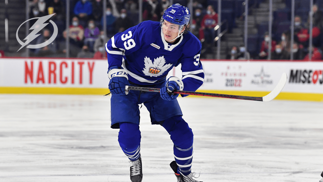 Hulking size, untapped offense and iced lattes: Curtis Douglas joins the Lightning