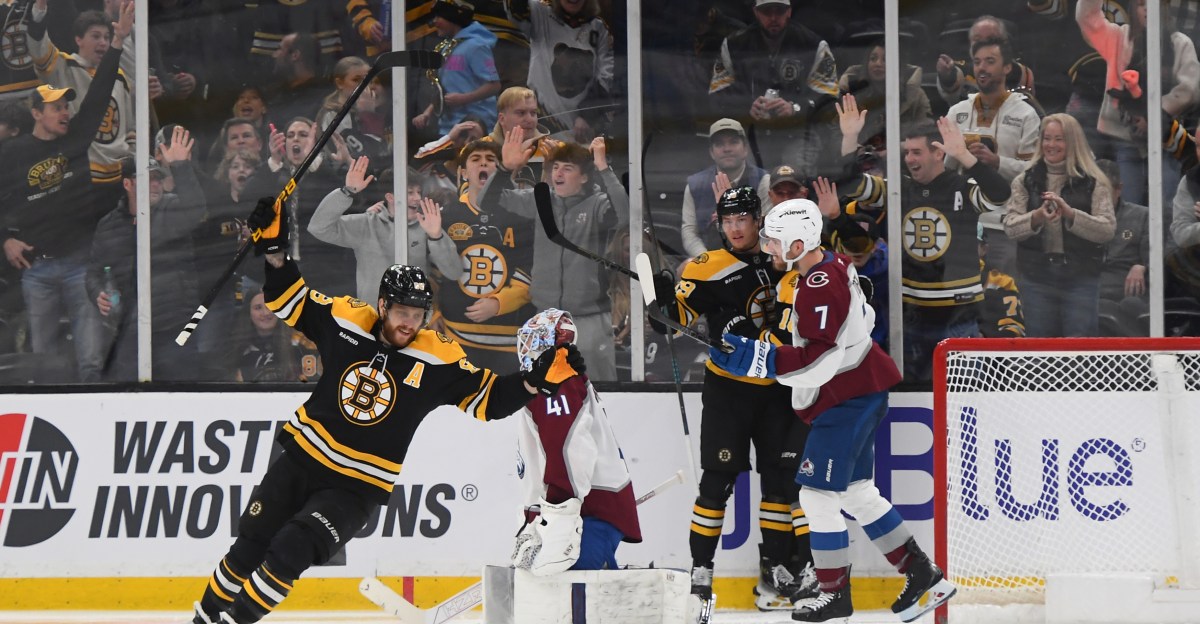 Preview/Public Skate: Bruins go a Mile High