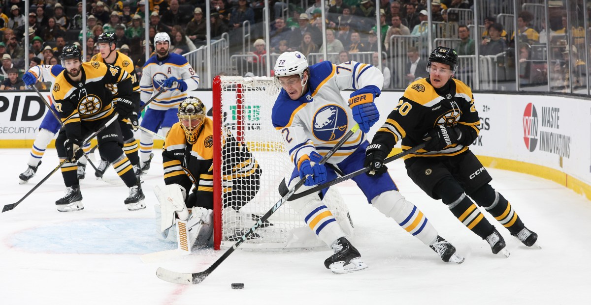 Public Skate: Bruins vs. Sabres