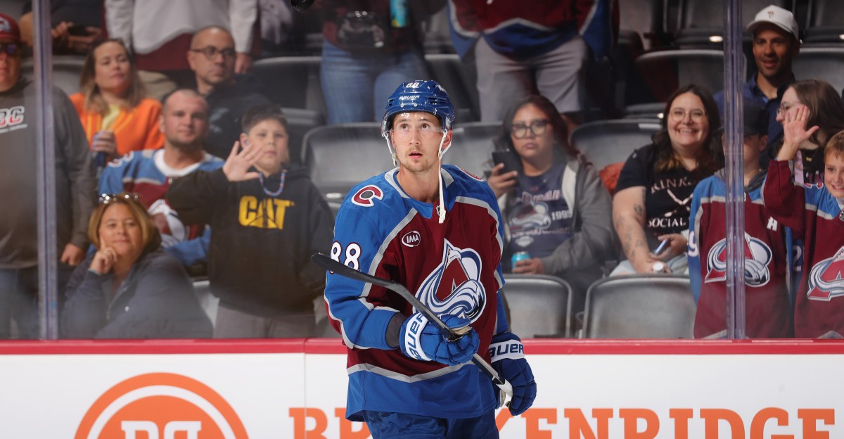 How the Avalanche can keep Martin Nečas and avoid a Mikko Rantanen repeat