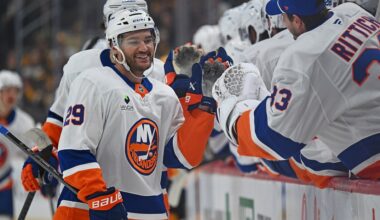 Islanders Gameday News: Schaefer love, lines remixed