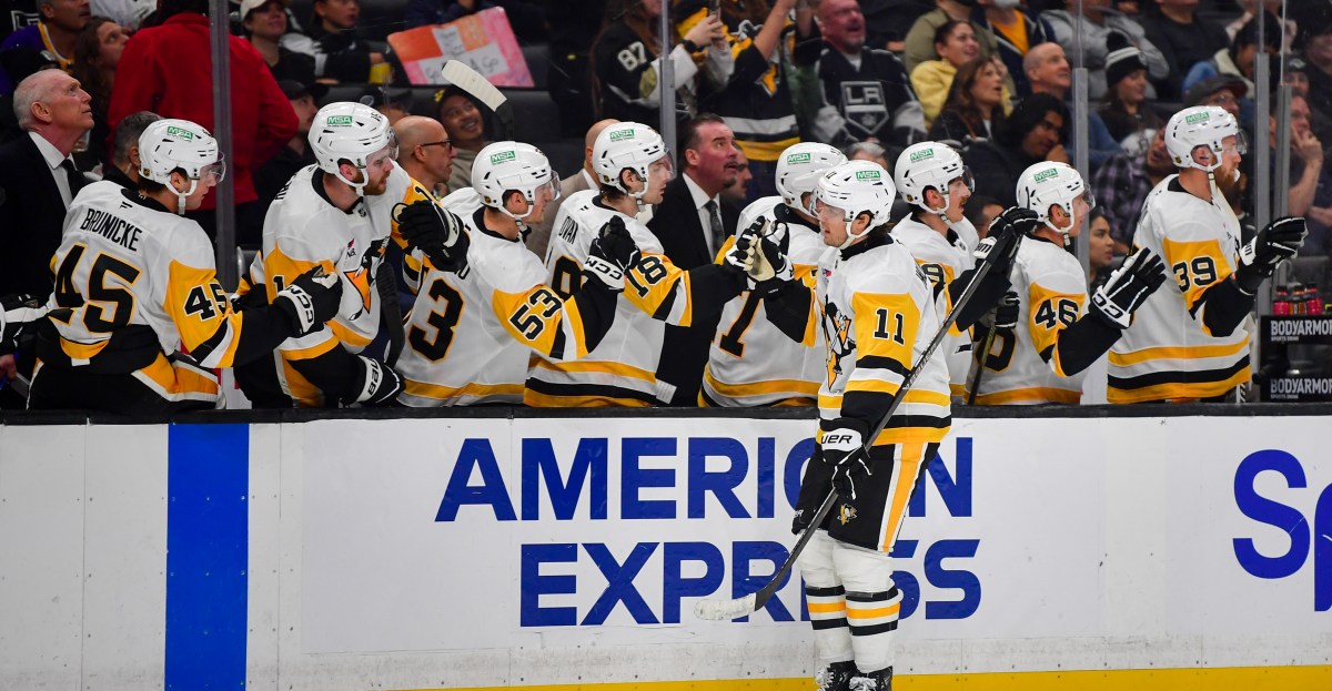 Filip Hallander’s long journey back to the Penguins finally pays off