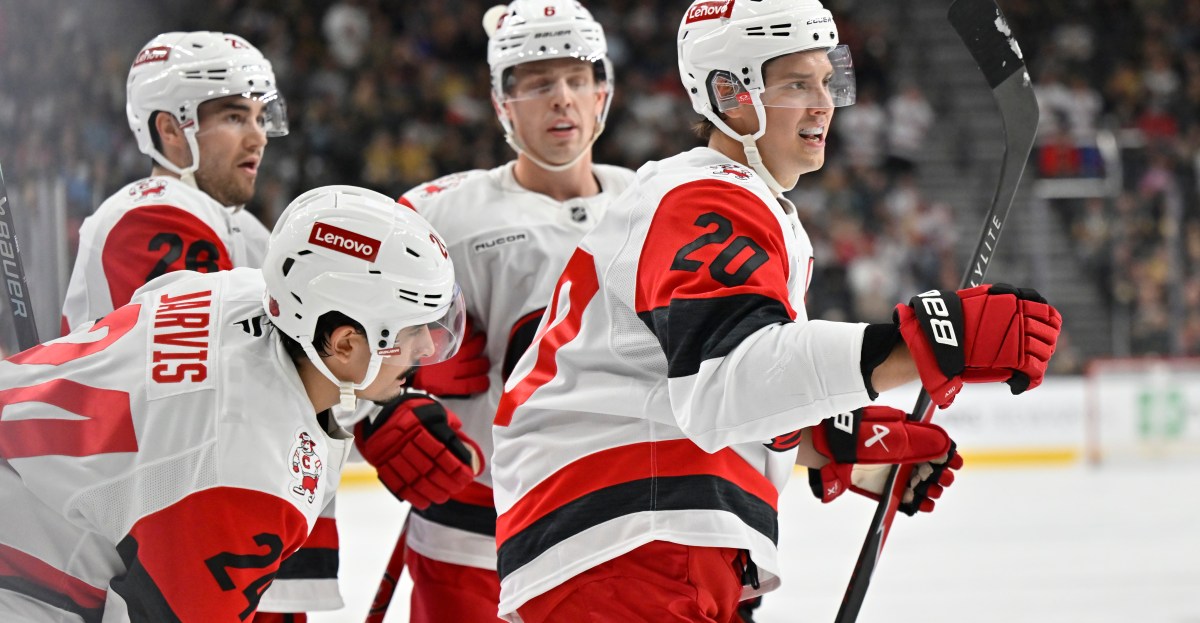 How to watch Hurricanes vs. Avalanche