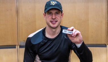 Sidney Crosby hits another career milestone with 1,700 points
