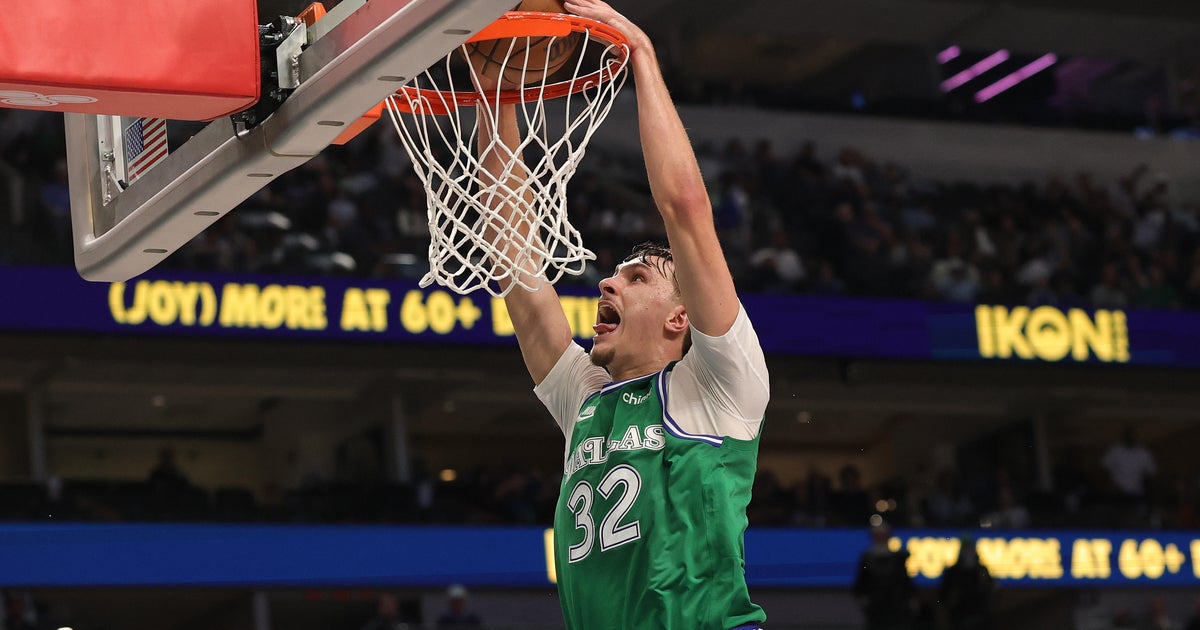 Cooper Flagg scores 22 points, Dallas Mavericks beat Toronto Raptors for 1st win with No. 1 overall pick
