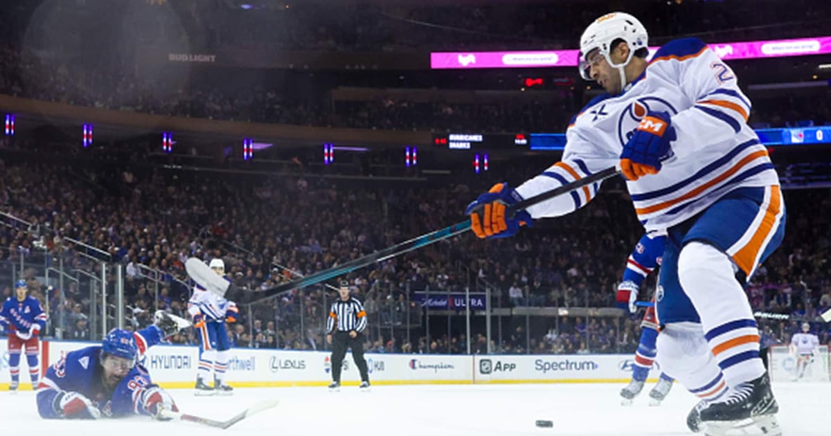 “This is about as bad a two periods as I’ve seen an NHL player play.” – TSN