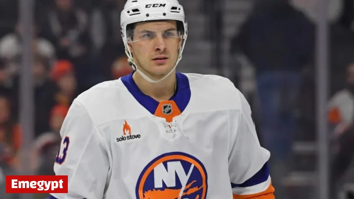 Mathew Barzal Shares Why He Thinks the Islanders Could Be the NHL’s Next Big Stars
