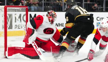 Golden Knights 4, Hurricanes 1