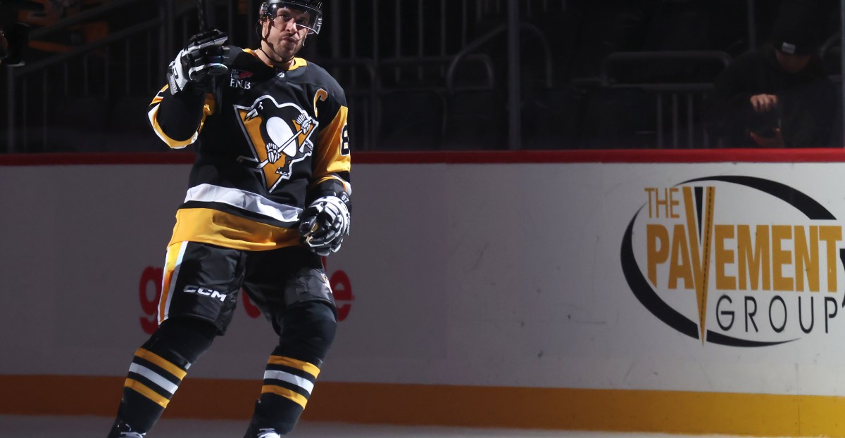 Sidney Crosby sets new Penguins record for total points
