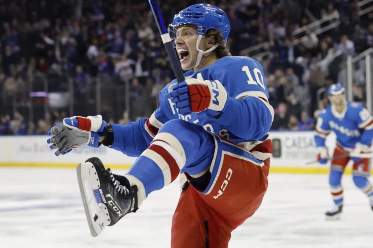 Rangers' Artemi Panarin finally regaining mojo after slow start