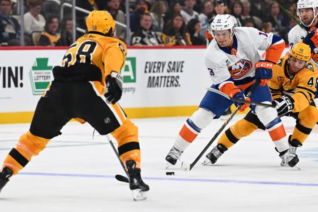 The encouraging chemistry Mathew Barzal is building with Islanders