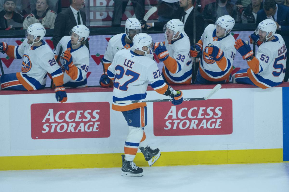 Get a 20% first deposit match up to $1,600 for Islanders vs. Flyers