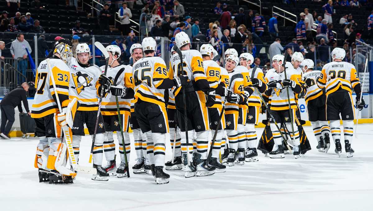 Penguins celebrate the start of a new era while paying tribute to Crosby, Malkin and Letang