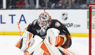 Expert NHL Betting Picks Today: Sunday, October 19