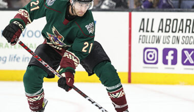 Utah Mammoth Recall Kevin Rooney from Tucson Roadrunners