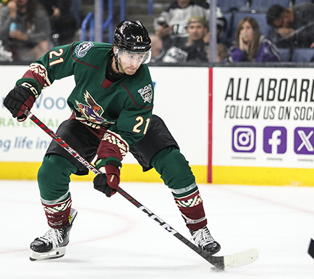 Utah Mammoth Recall Kevin Rooney from Tucson Roadrunners