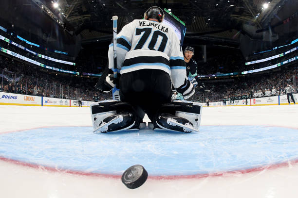 Jaden Schwartz October 9 Preview vs. the Ducks