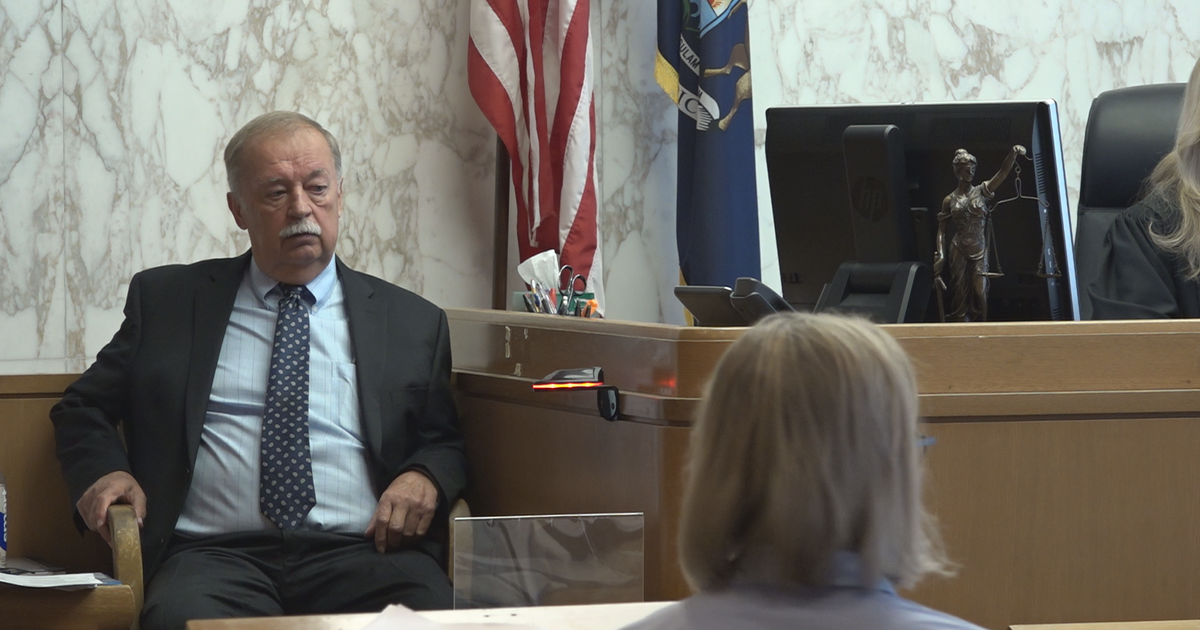 Longtime Detroit Red Wings Zamboni driver testifies in wrongful termination suit