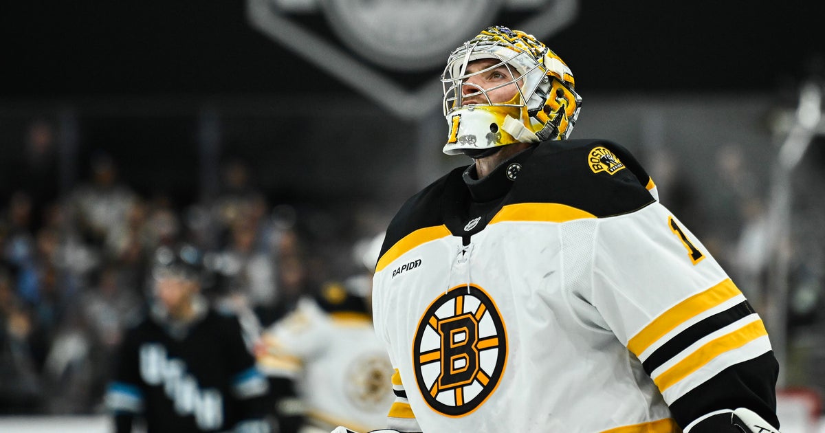 Kesselring scores in OT to lift Utah to 2-1 win over Bruins