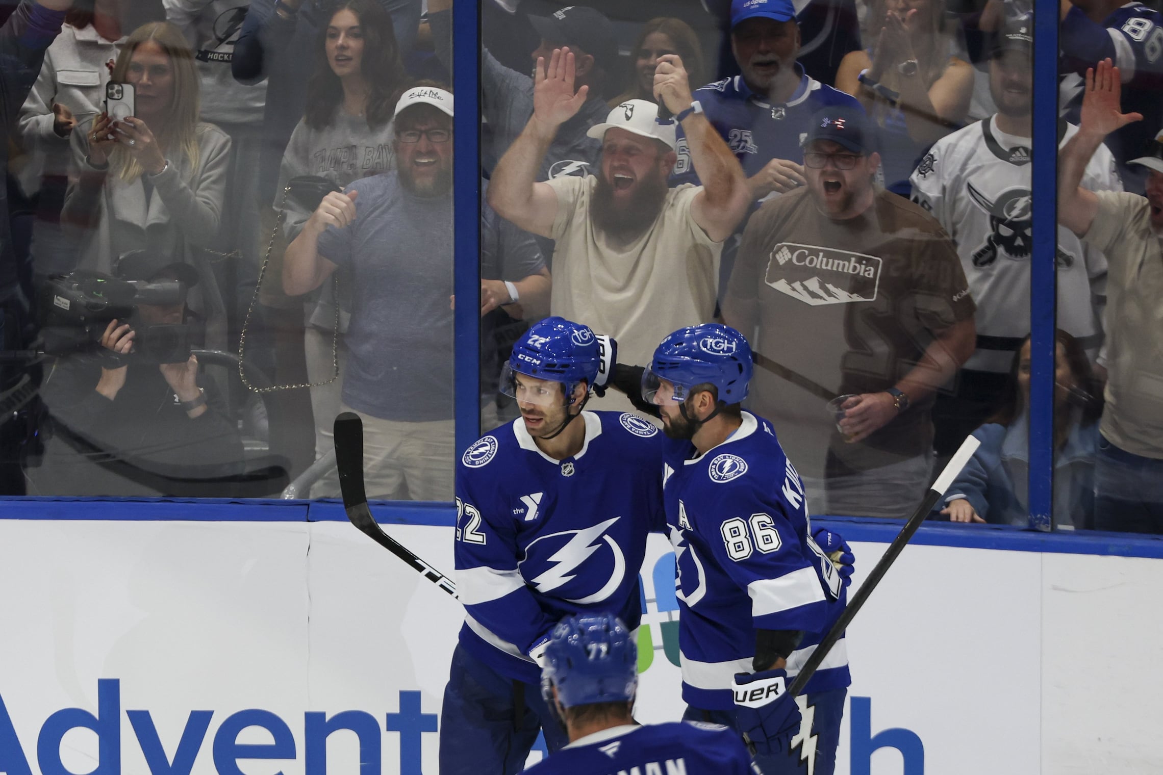 Tampa Bay Lightning right wing Oliver Bjorkstrand (22) celebrates after scoring a goal against Ottawa Senators goaltender Linus Ullmark (35) during the first period on Thursday, Oct. 9, 2025 in Tampa.