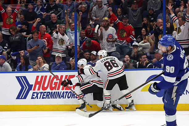 Kings vs. Blackhawks Prediction & Picks - Oct. 26