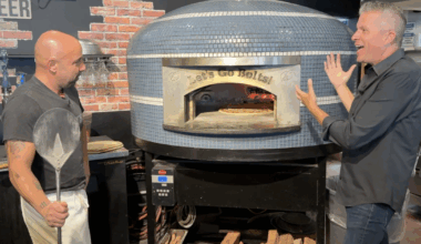 Brick City Eatery in Lutz wants you to eat pizza and root for the Lightning