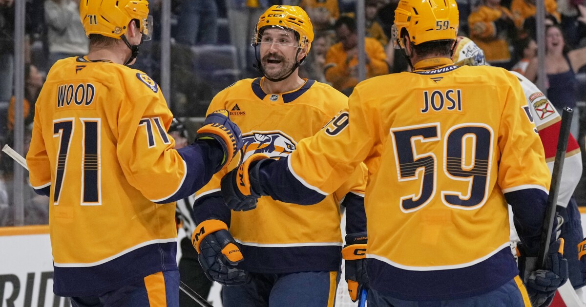 Nashville Predators kick off season with annual Gold Walk ahead of home opener