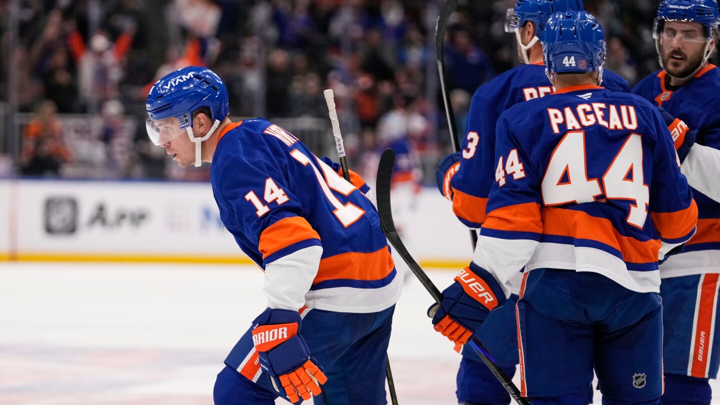 Bo Horvat has a hat trick as the Islanders beat the Oilers 4-2 for their first win this season