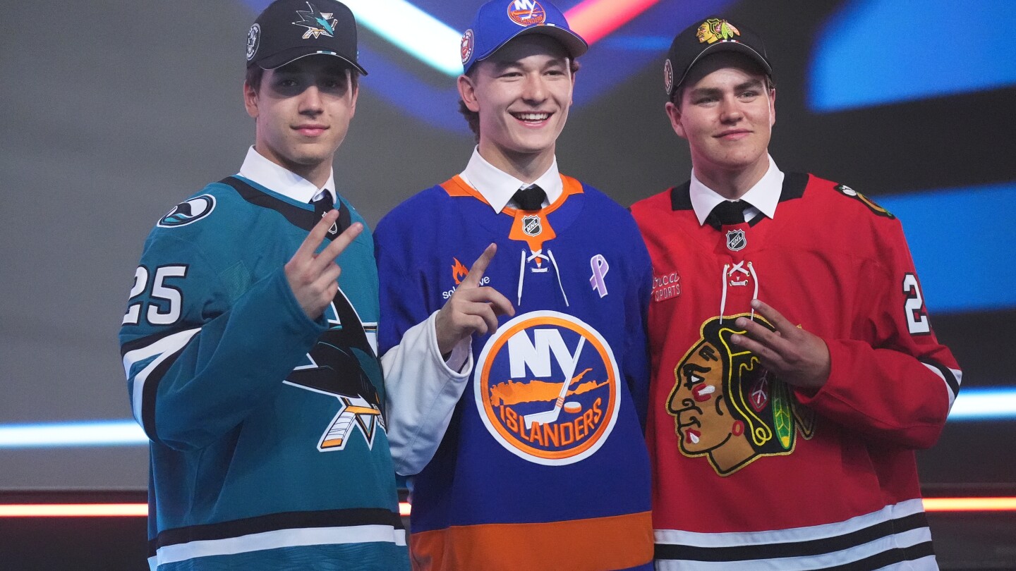Matthew Schaefer and other top draft picks make NHL season-opening rosters